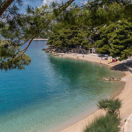 Apartments By The Sea Brela, Makarska - 18356 Εξωτερικό φωτογραφία