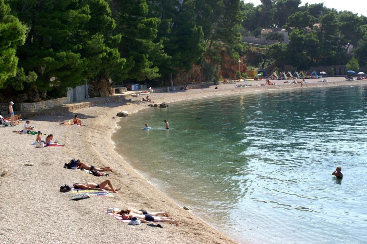 Apartments By The Sea Brela, Makarska - 18356 Εξωτερικό φωτογραφία