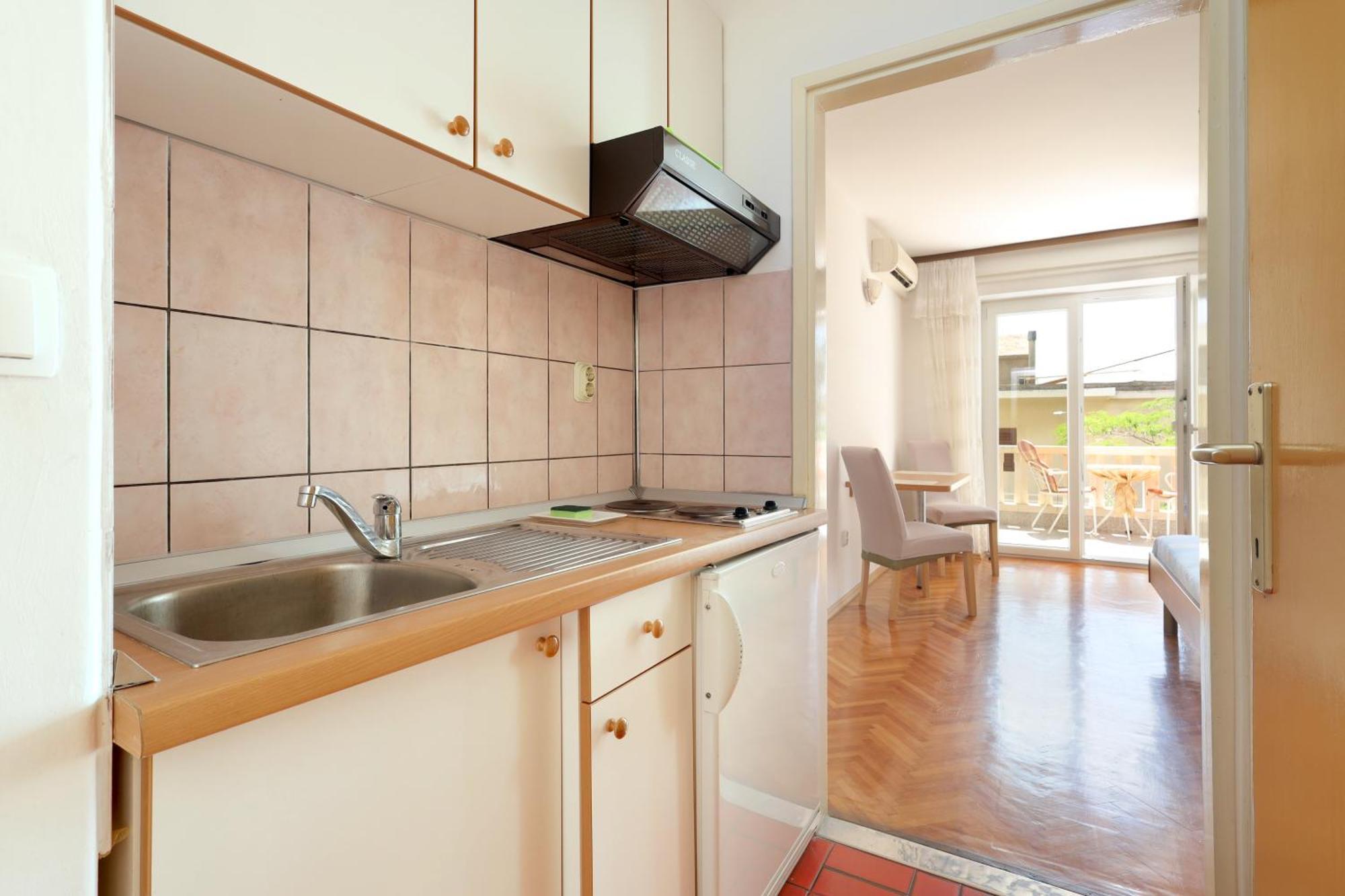 Apartments By The Sea Brela, Makarska - 18356 Εξωτερικό φωτογραφία