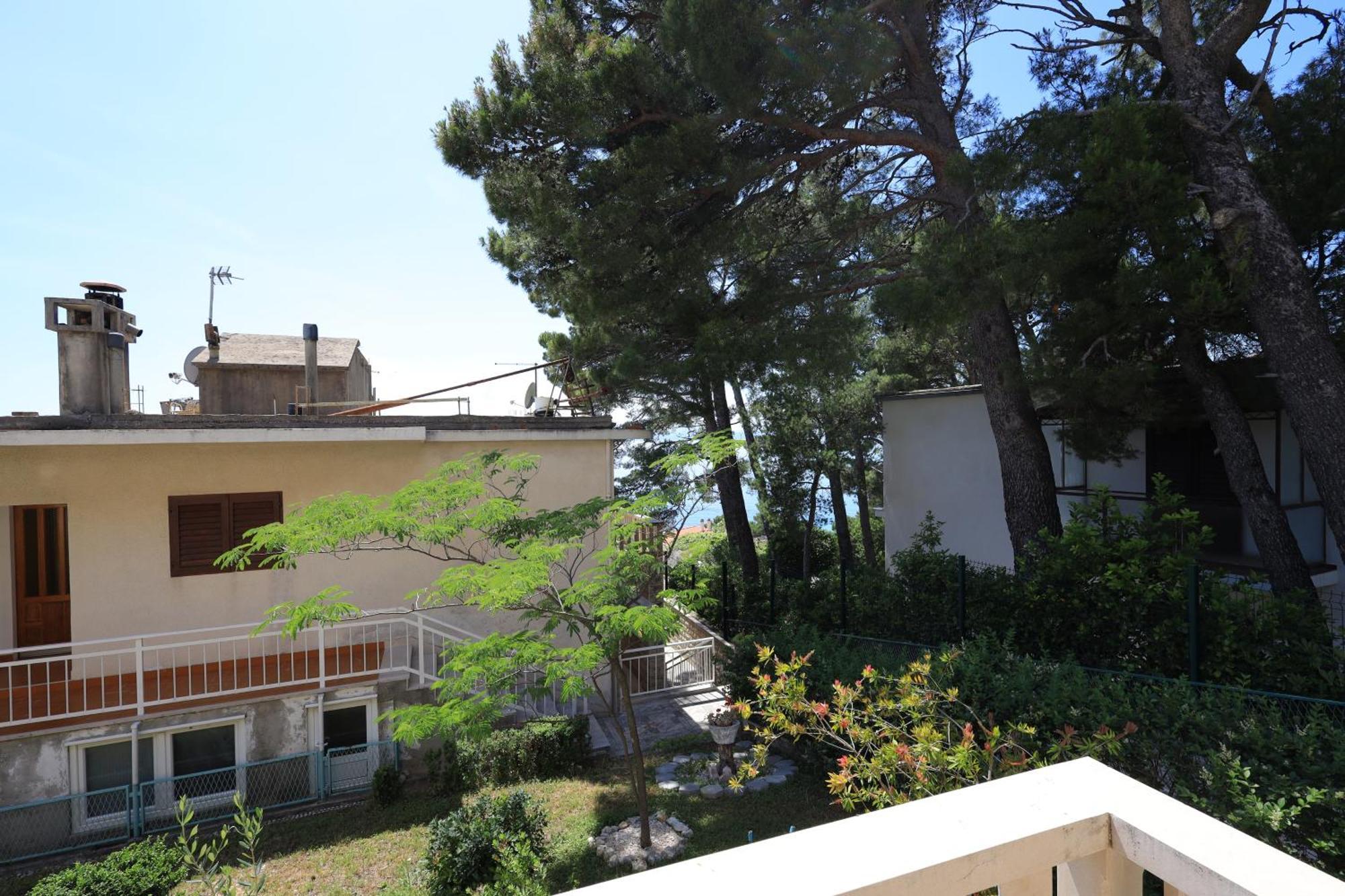 Apartments By The Sea Brela, Makarska - 18356 Εξωτερικό φωτογραφία