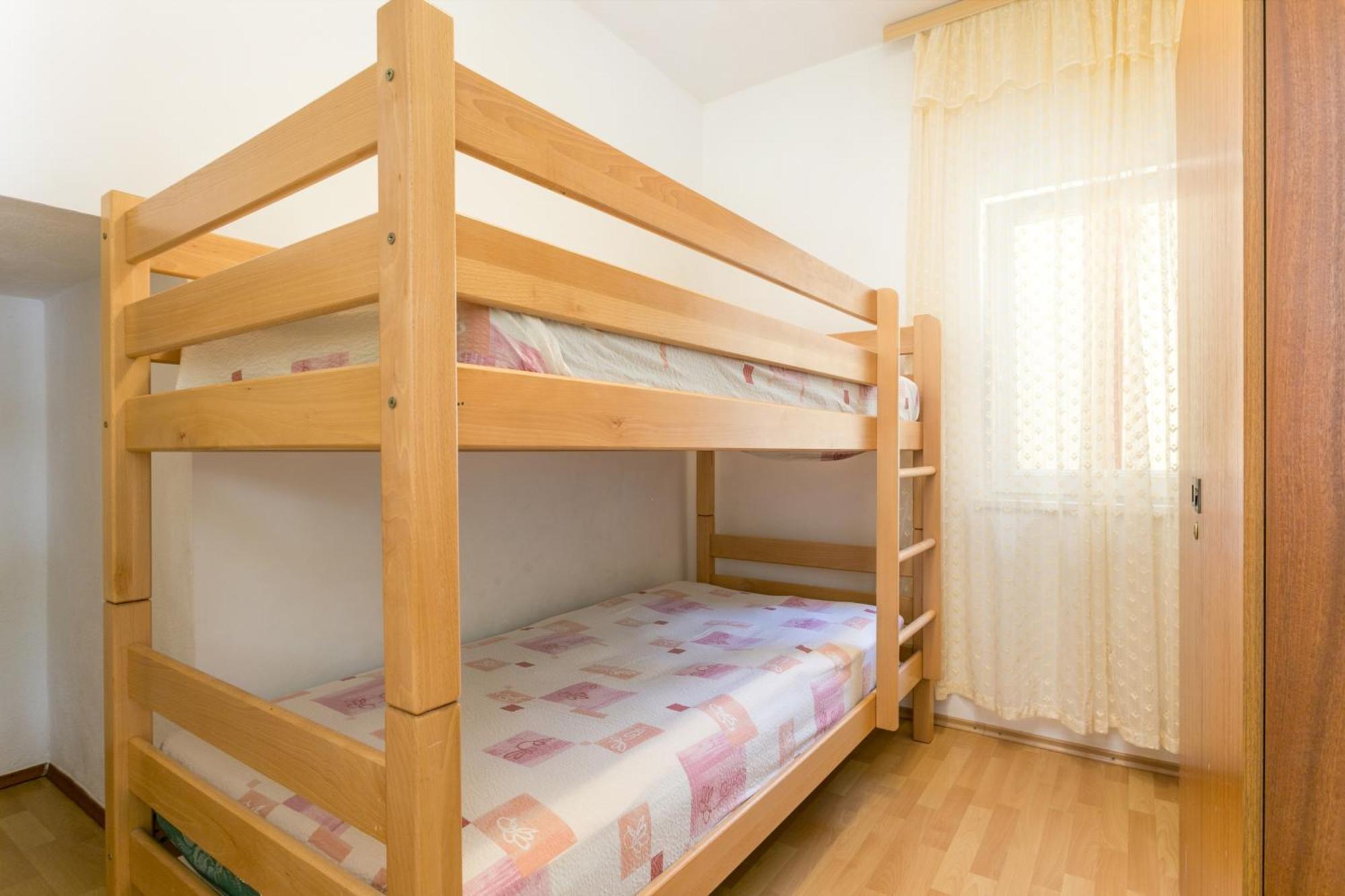 Apartments By The Sea Brela, Makarska - 18356 Εξωτερικό φωτογραφία
